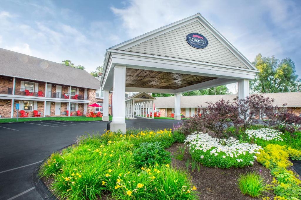 Yankee Inn Main image 1